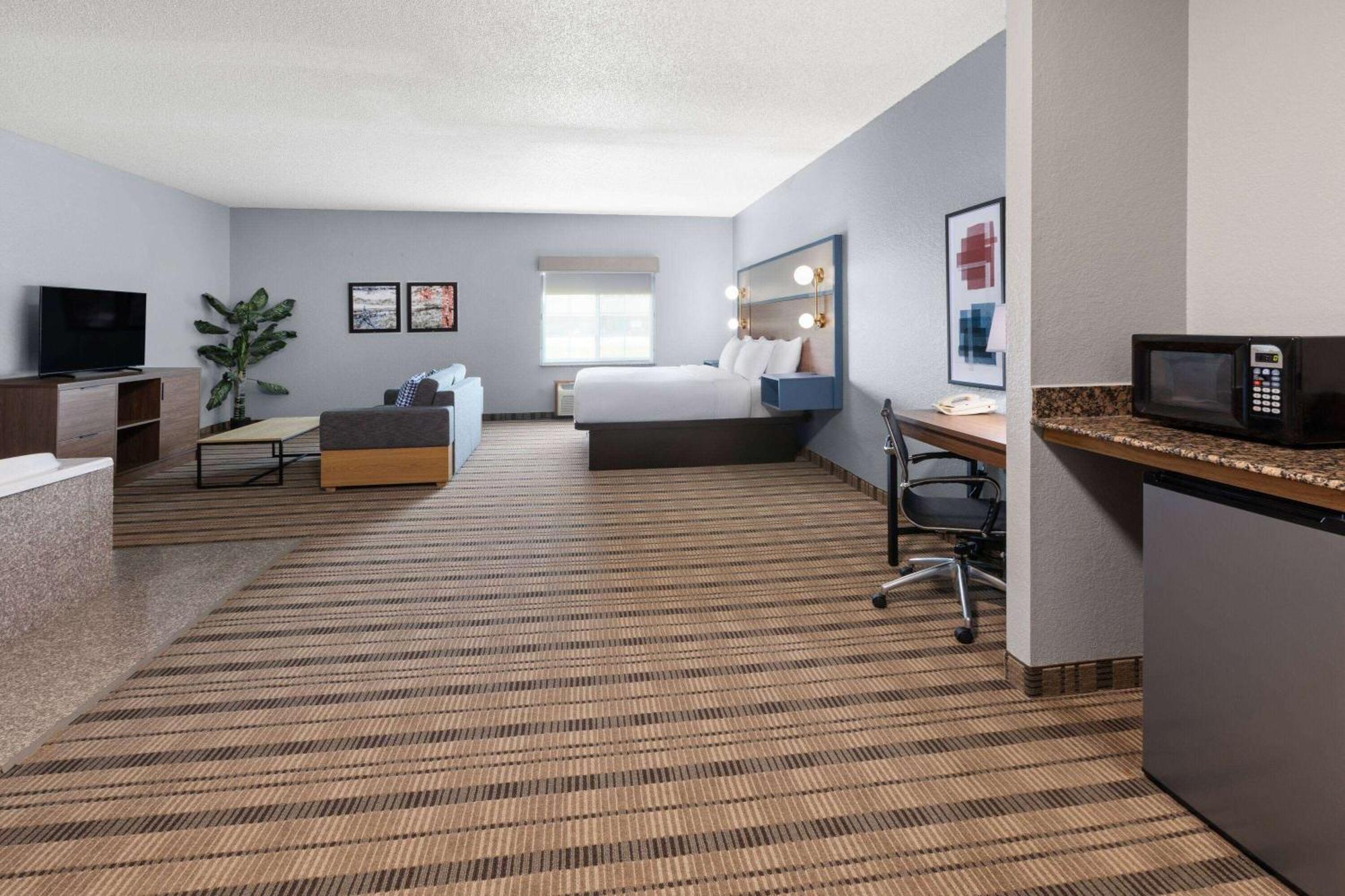 Pioneer Inn & Suites Grinnell Extérieur photo